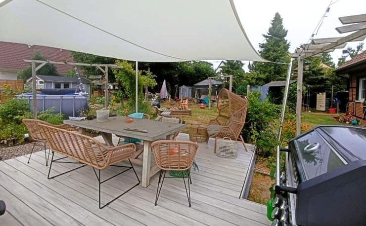 Millionär Interview 49 Online Marketing Garten