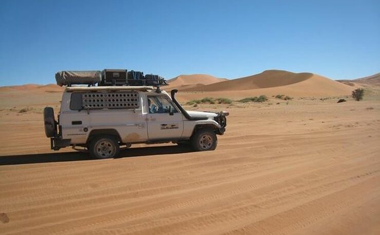 Selfmade-Millionär Schweiz Lallo Millionär Interview 51 Freiheitsmaschine Wüste